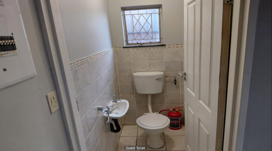 2 Bedroom Property for Sale in Westdene Free State